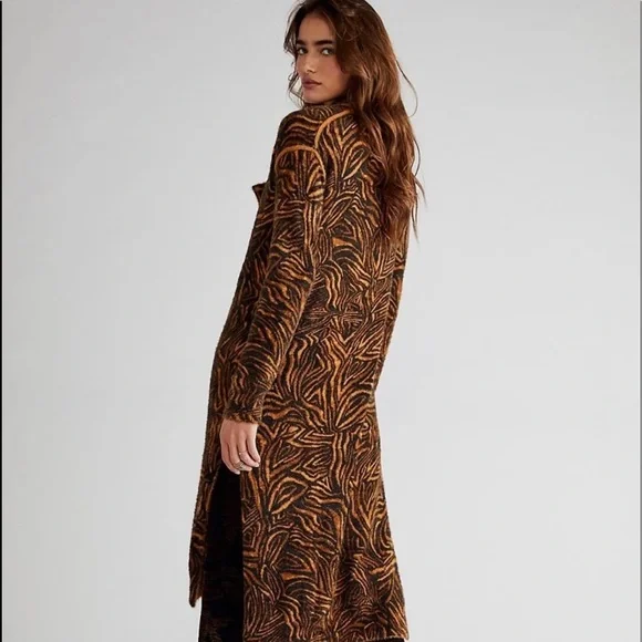 New Free People Long Animal Cardi Duster Sweater Size L - Picture 3 of 7